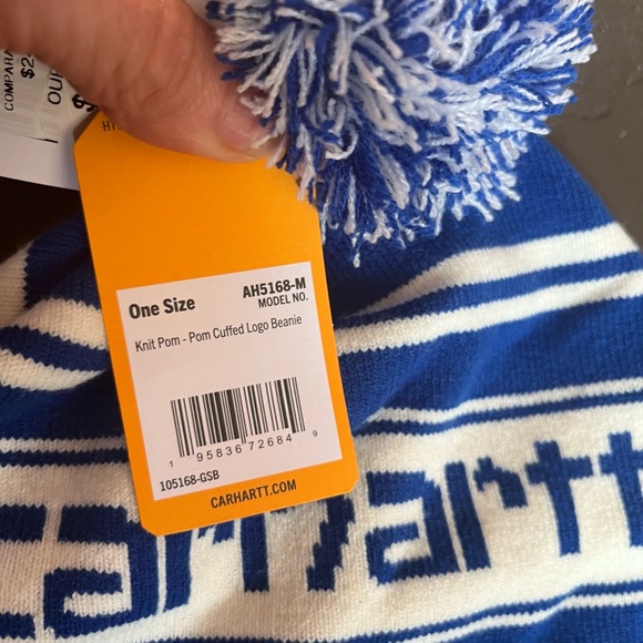 Carhartt blue/white Pom Pom cuffed beanie infant unisex - Picture 3 of 3